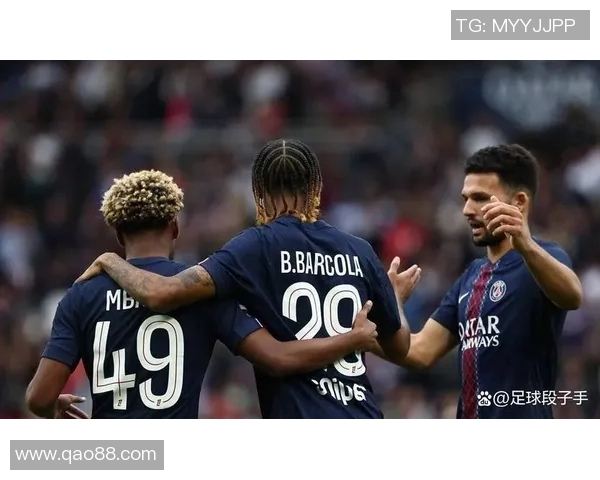 巴黎圣日耳曼在对阵马赛中取胜，内马尔上演绝杀进球领跑法甲积分榜